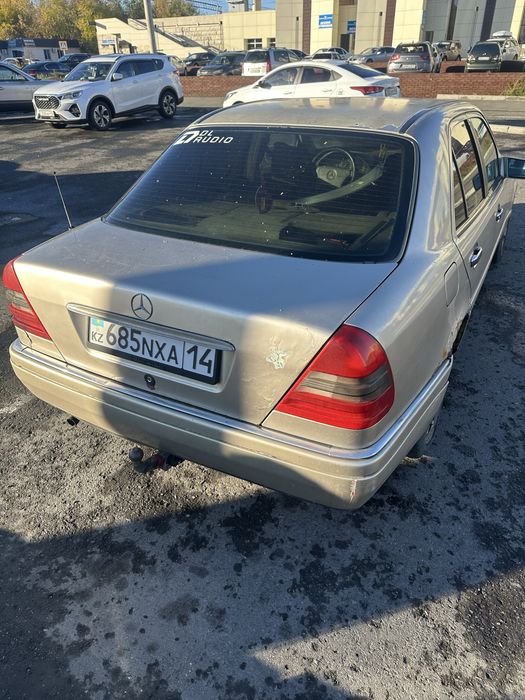 Продам мерс с180