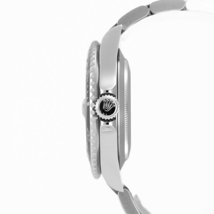 Rolex Oyster Submariner Date 16610LN