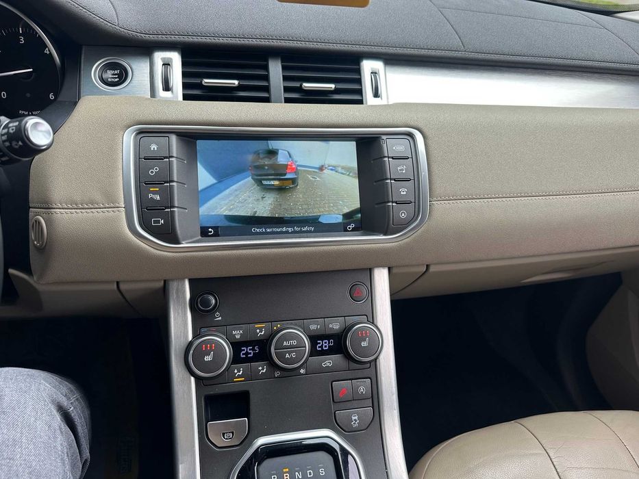 Range Rover Evoque 2,0d 2018 automat full accept variante !