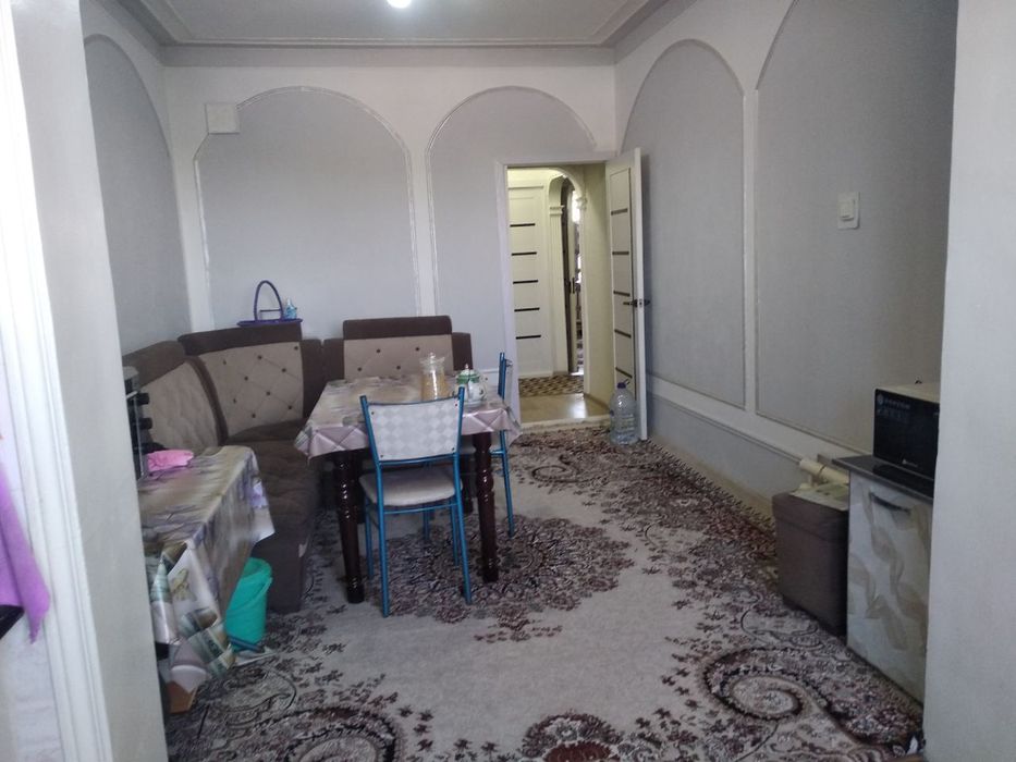 4 xonali ôrta holatda kvartira sotiladi Sergeli-3kv