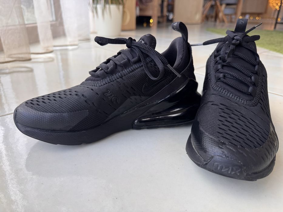 NIKE Air Max 270 BG Black