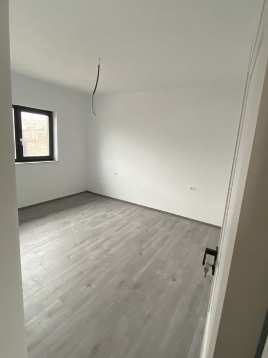 Vand casa in comuna Cordun