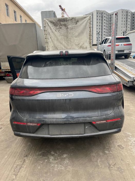 BYD Tang L 2025 4WD 1102 ot kuchi