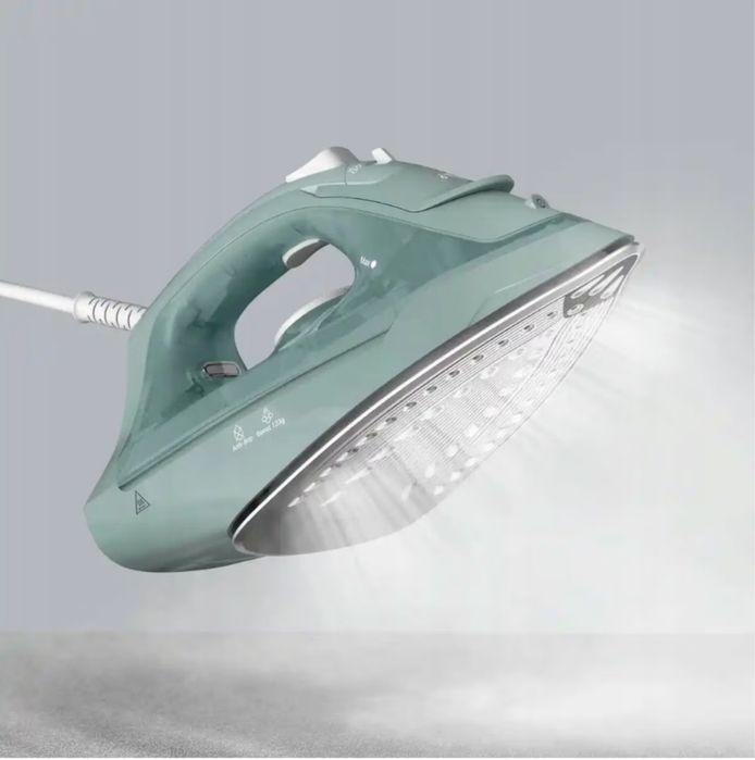 Парна ютия Tefal Virtuo 30, 2000W, 120g/min пара, керамика, 240ml