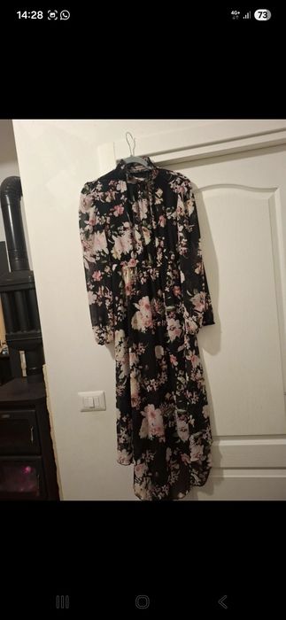 Rochie eleganta inflorata