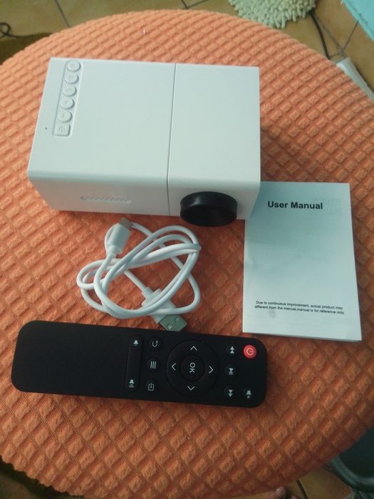 Videoproiector(nou)