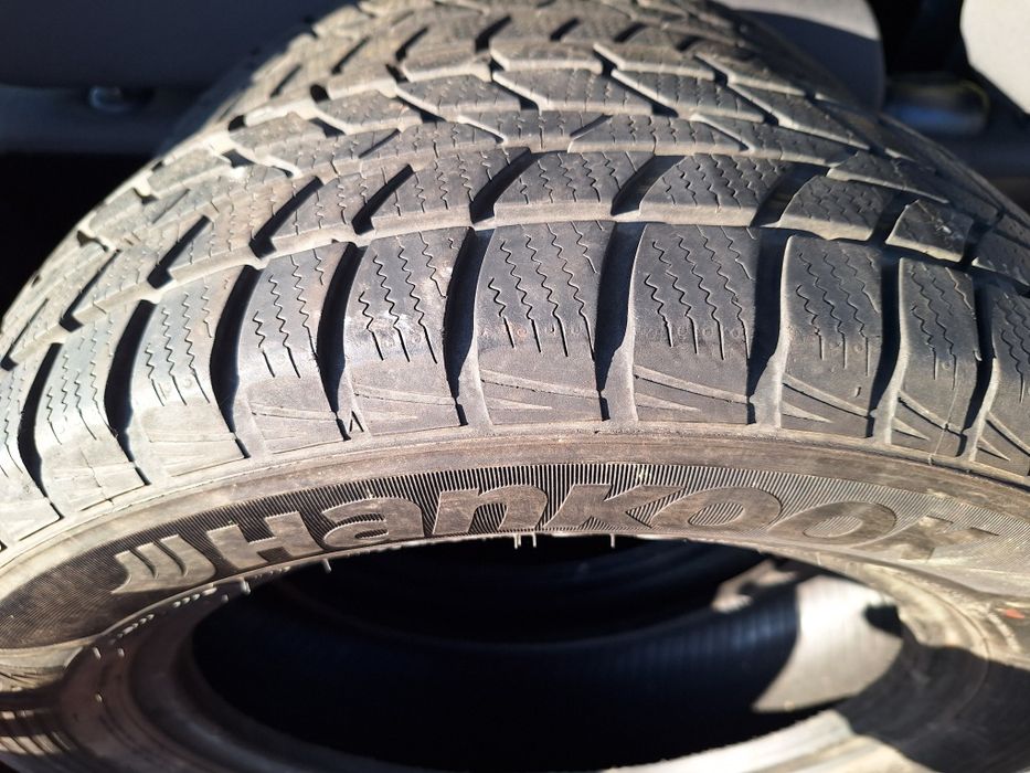 Anvelope de iarna  Cauciucuri  M+S 175 65 14 / 195 65 15 profil ca nou