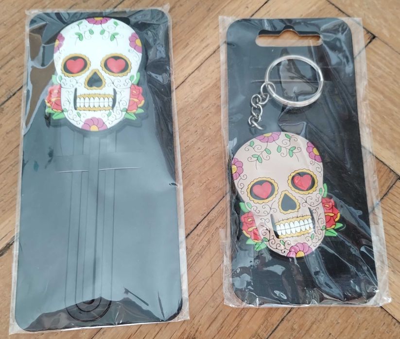 Книгоразделител,ключодържател и поставка с щипка за бележки