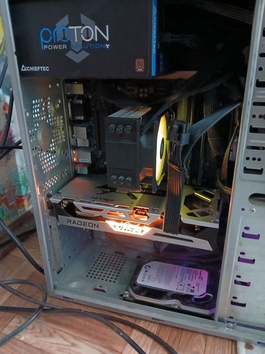 Продам системный блок (компьютер)