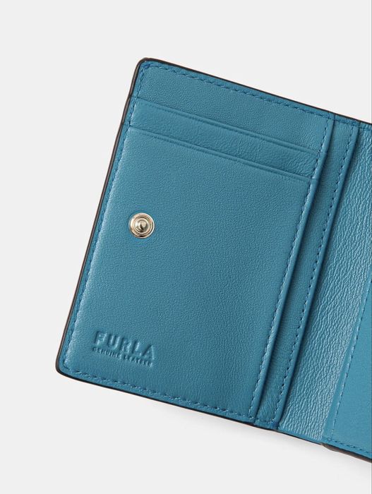 Furla Camelia Compact S