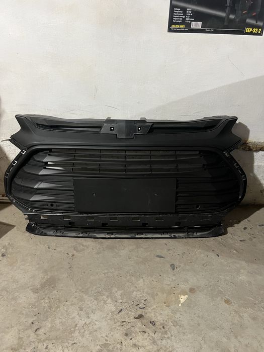 Tracker red line zavod oblicovkasi yangi holatda