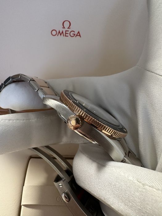 ceas Omega Seamaster 300 Sedna gold/steel