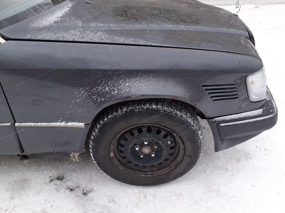 Продам машину мер 124