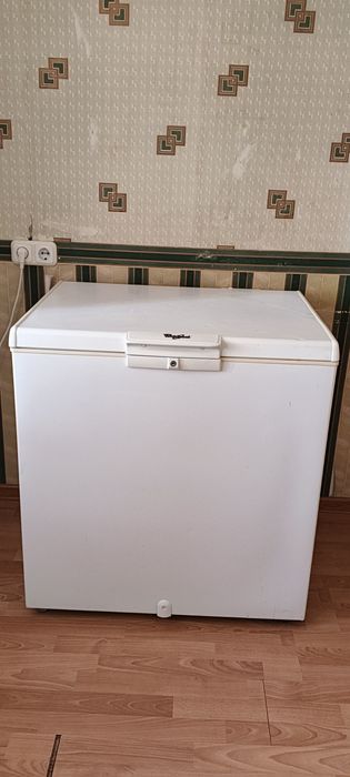 Продам Морозильный ларь