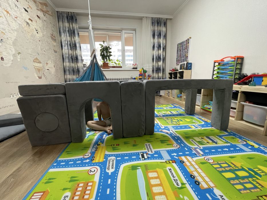 Модульный трансформер - диван.