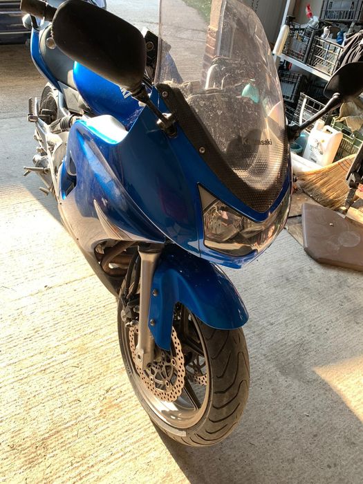 Kawasaki zx9/6 și Suzuki Sv1000 citiți dezm