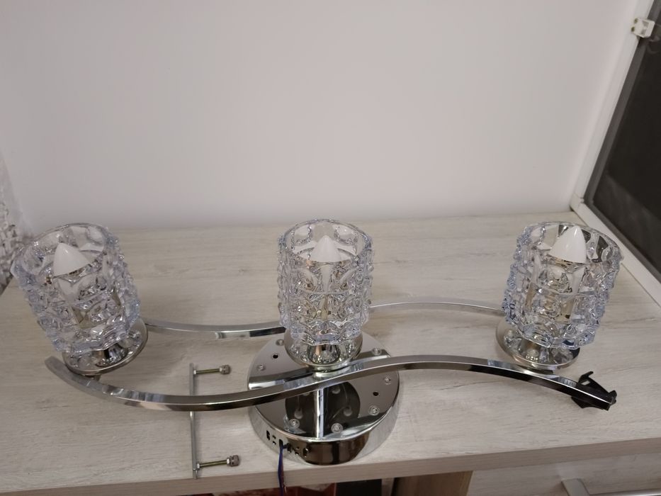 Светильник потолочный