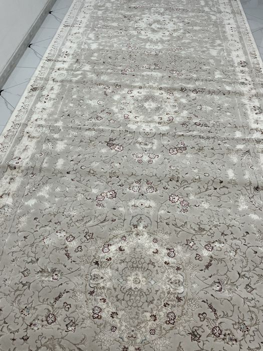 Продам Ковер новый