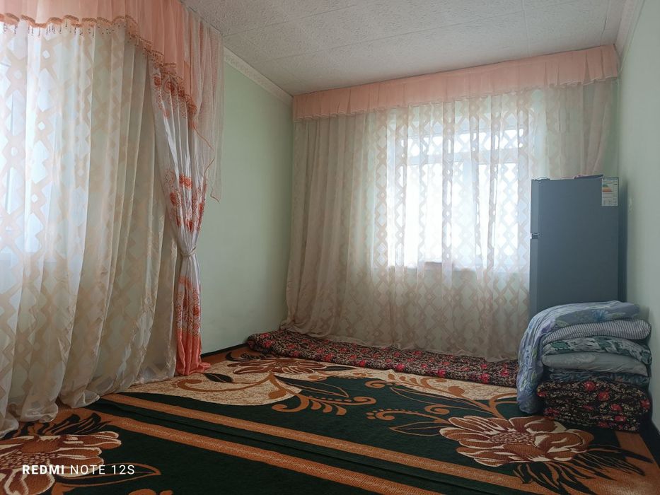 Uy sotiladi | Продаётся квартира