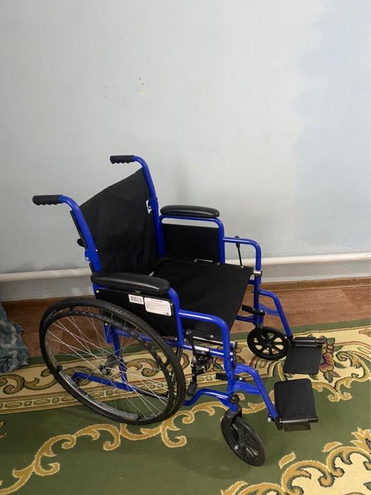 Инвалидная коляска