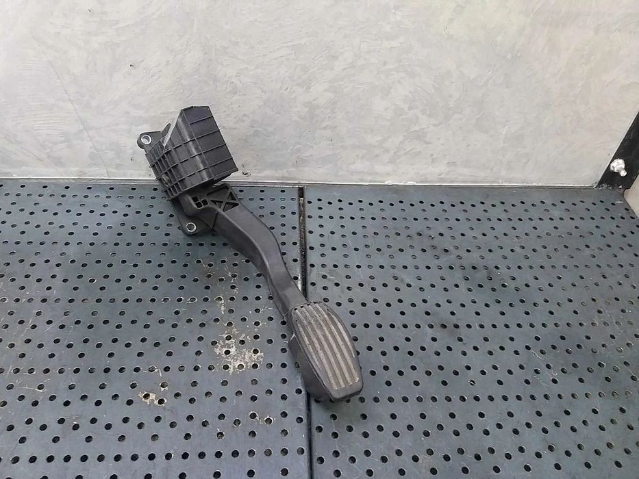 Pedala acceleratie 1.2 b fiat 500 312