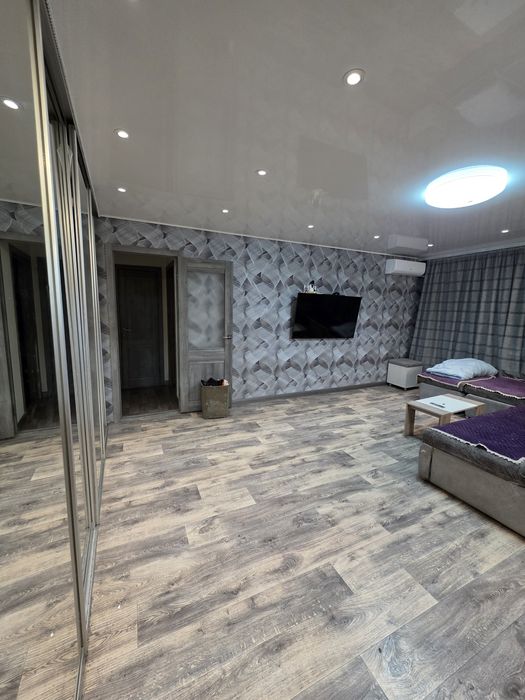 Сдам трехкомнатную квартиру Назарбаева 77 ОБЛ ГАИ