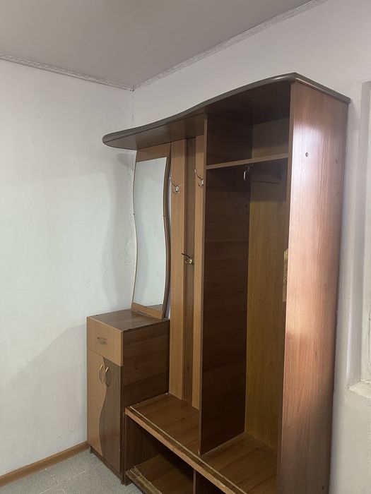 Прихожая мебель для дома