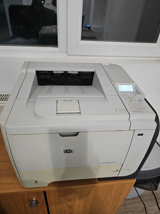 Imprimanta HP LaserJet Enterprise P3015, A4-42ppm, USB, Duplex, Retea