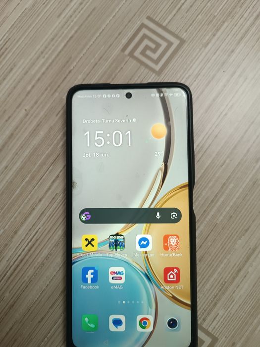 Vând telefon Honor magic 4 lite
