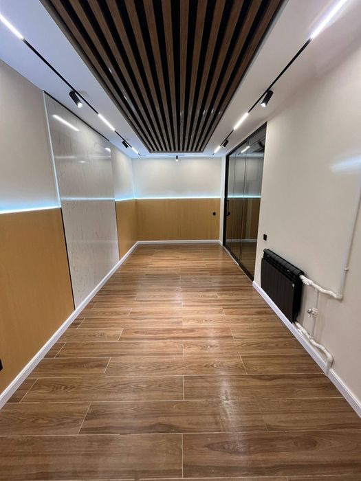 Ofis arendaga beriladi.