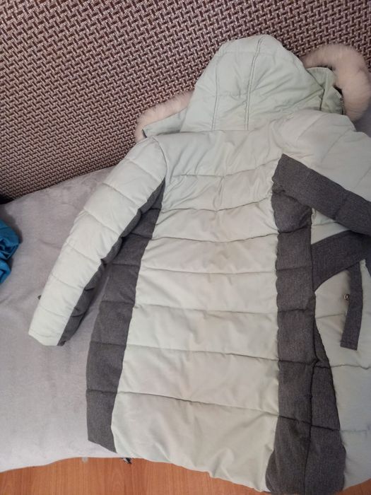 Детская зимняя  куртка  для девочки