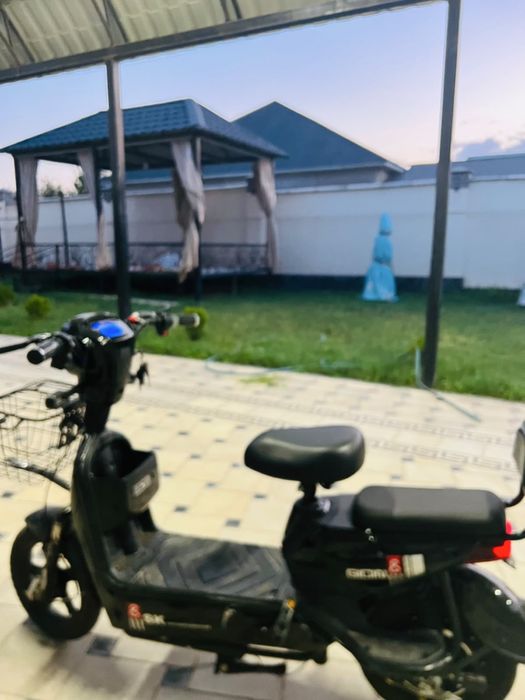 Скутер электро Sk8 500в б/у