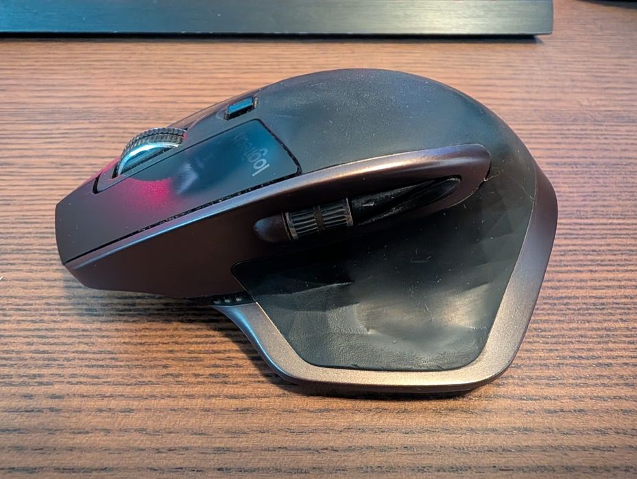 Професионална Мишка Logitech MX Master в много добро състояние