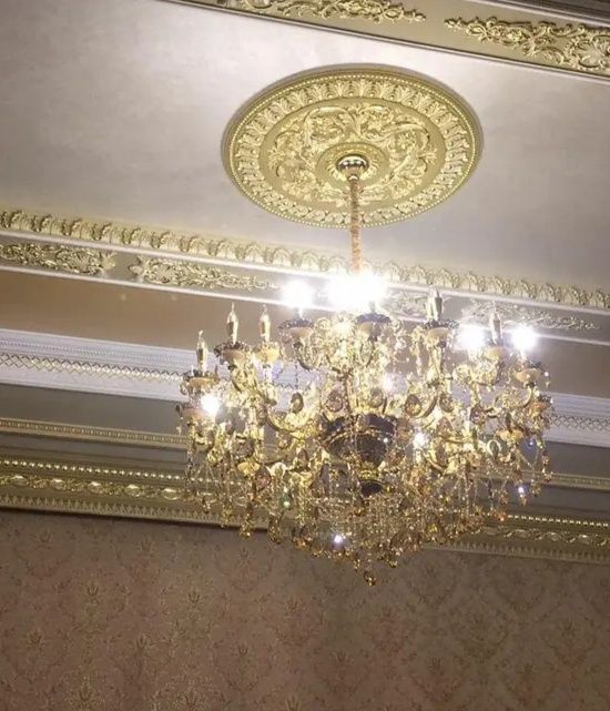 Электрика Установка люстры,трековой лампы,бра, галогенные лампы.