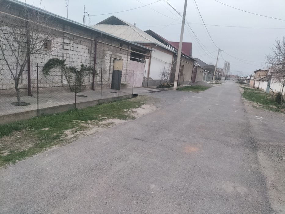 Ушаска сотилади  5.5 сотик