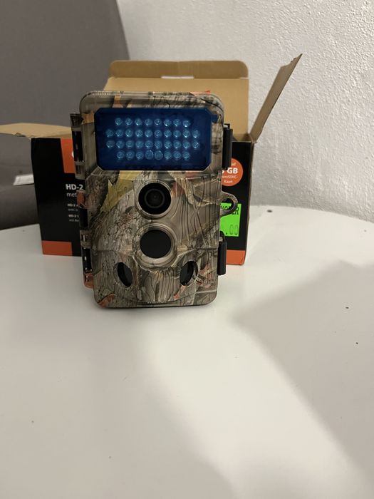 Camera de vanatoare cu senzor de miscare