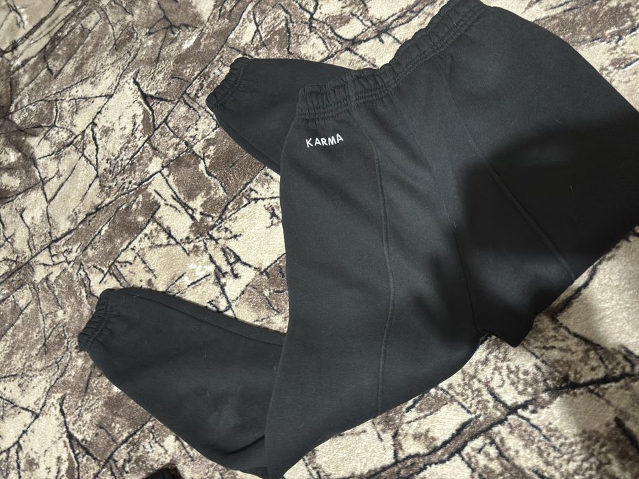Дамски черен екип Karma xxs