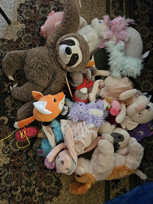 Мягкие игрушки продам