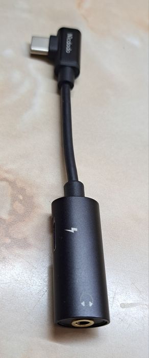 Преходник USВ Туре С-към жак 3,5мм