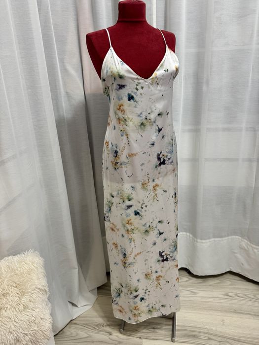 Rochie maxi inflorata tip furou Zara cu bretele reglabile mărimea M