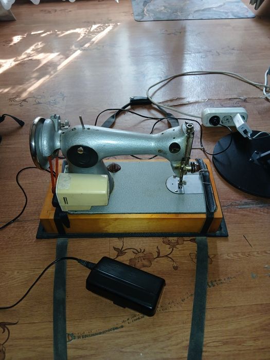 Швейная машинка СССР.