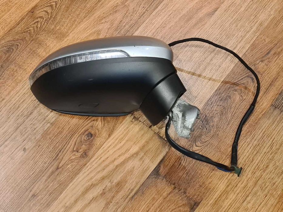 Дясно огледало VW Passat 8