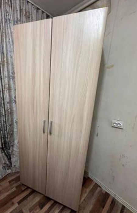 Продам шкаф 210/80/50