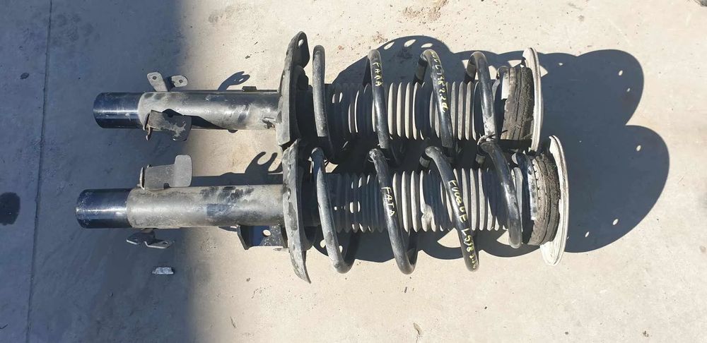 set ansamblu amortizoare telescoape cu arcuri fata 2.2 d 224dt  land rover range rover evoque l538