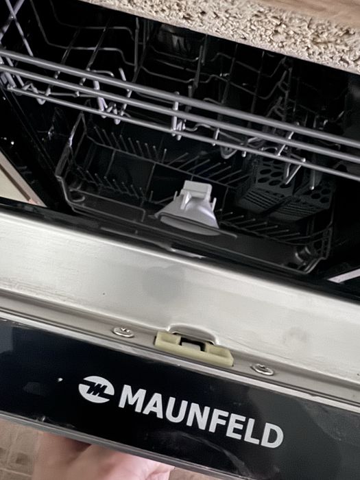 Посудомоечная машина Maunfeeld