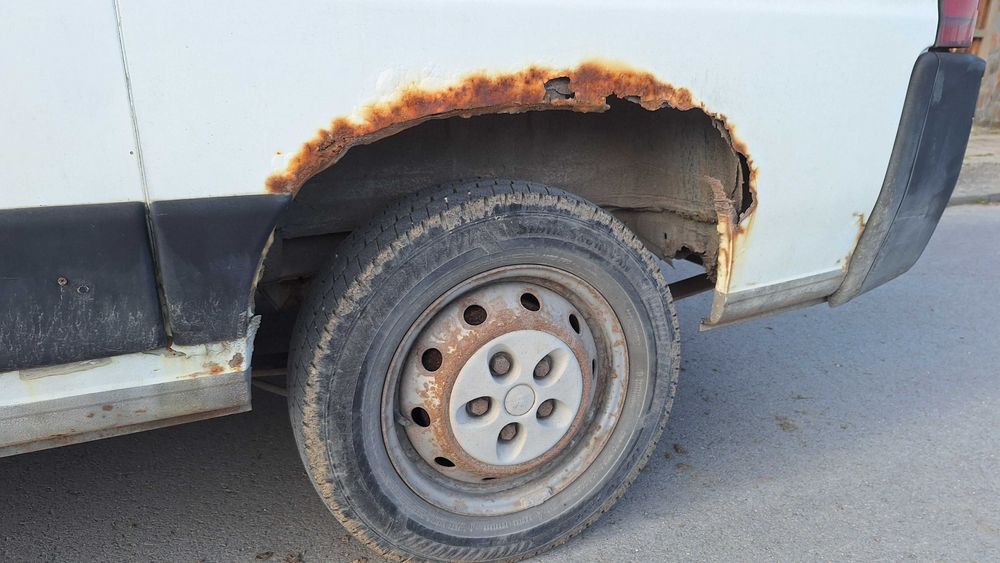 Товарен бус CITROEN JUMPER 1.9 TDI 2001 г.