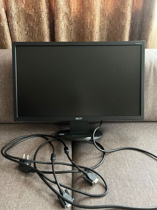 Монитор Acer v223HQ (21,5)