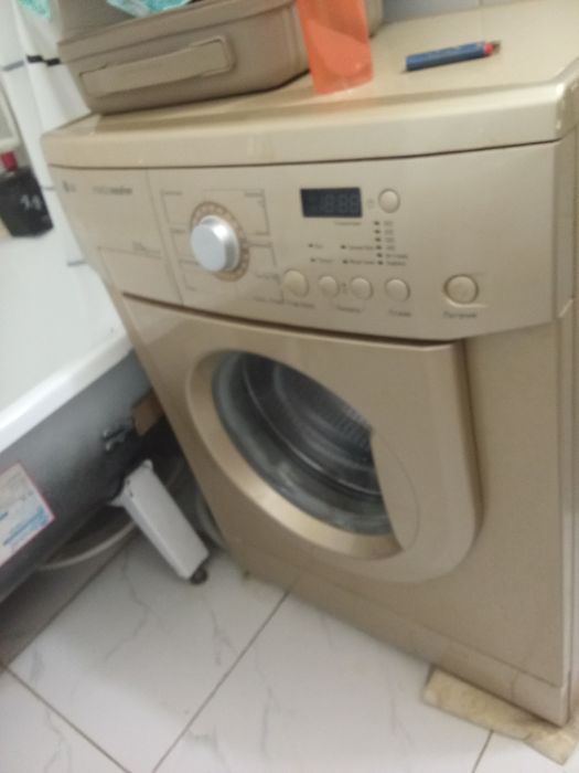 Машинка стиральная на 3кг