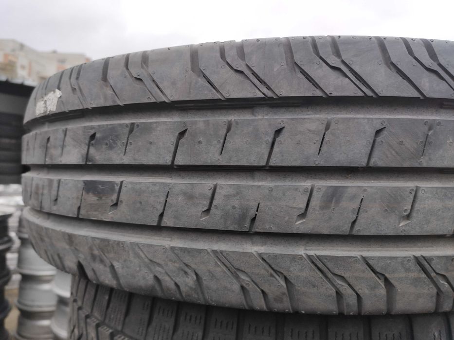 1бр Лятна гума 205 75 16 С - Continental