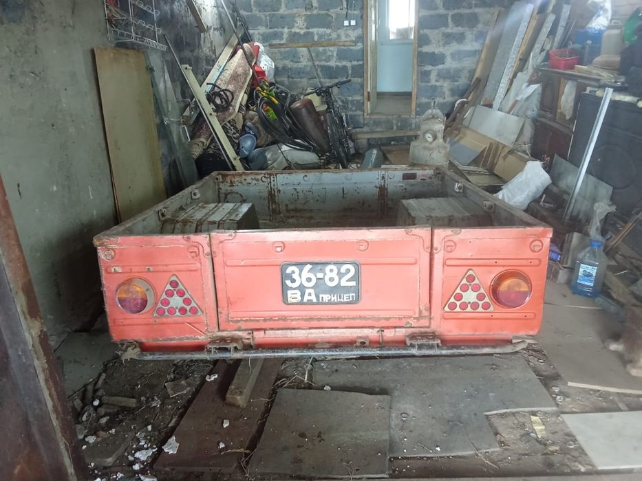 Продам прицеп ,100000тыс